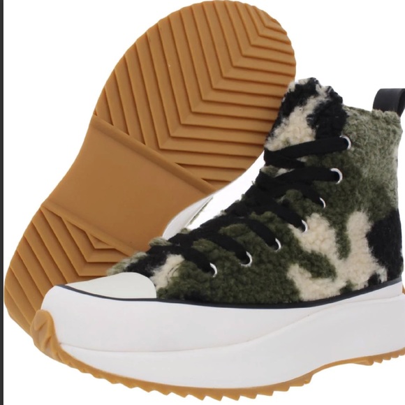 Steve Madden Shaft Fur Camo Sneakers NEW - Picture 2 of 8